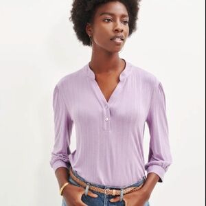 Amour Vert Vie Henley in Size XS